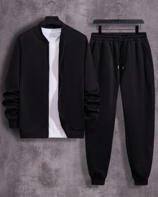 Premium Black Men’s Tracksuit – Zip-Up Jacket & Jogger Set (Winter Fleece Edition)